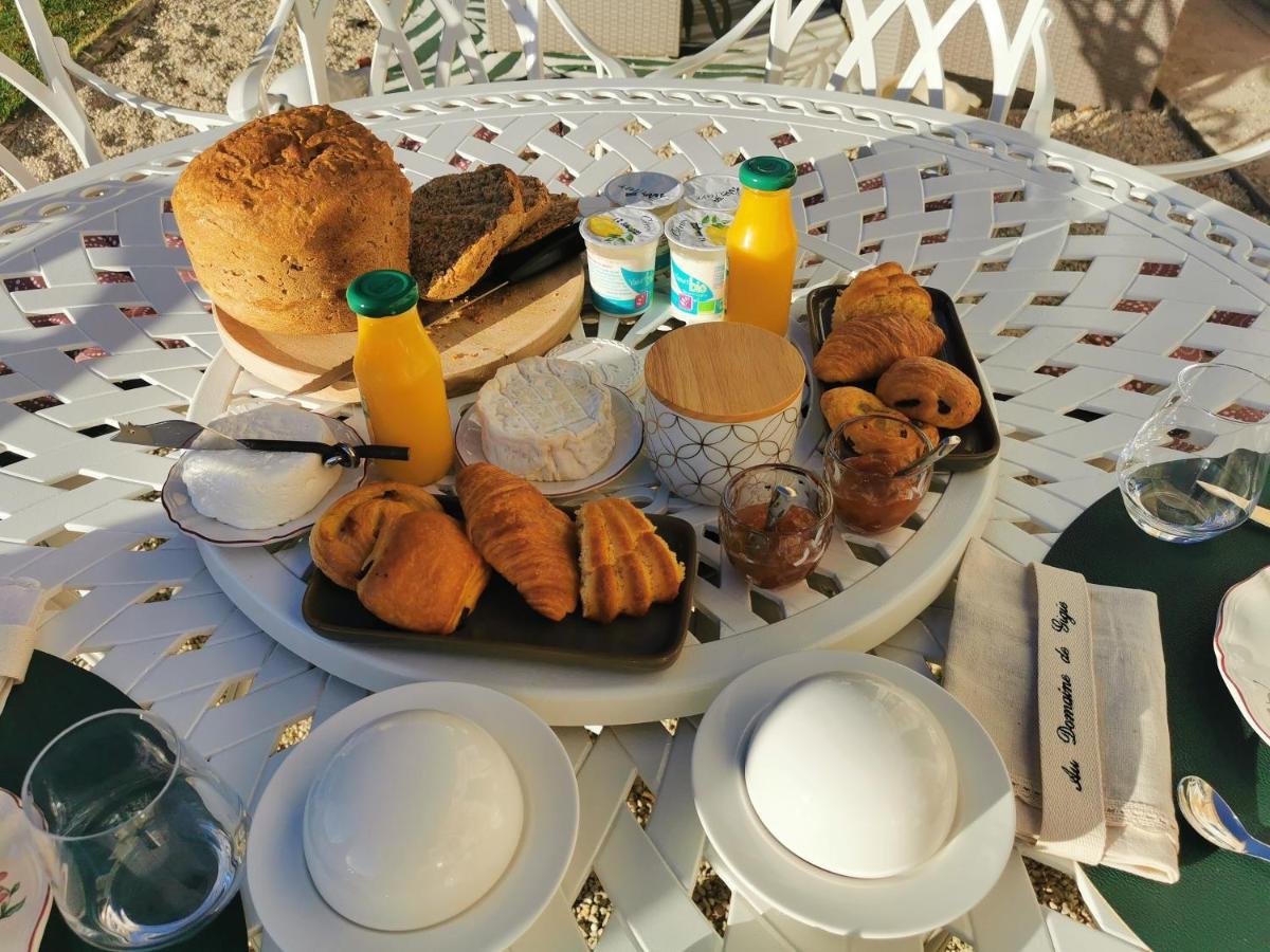 Bed and Breakfast Au Domaine De Gigie Chervettes Esterno foto