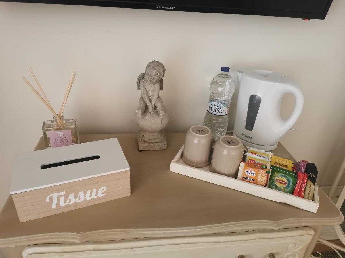 Bed and Breakfast Au Domaine De Gigie Chervettes Esterno foto